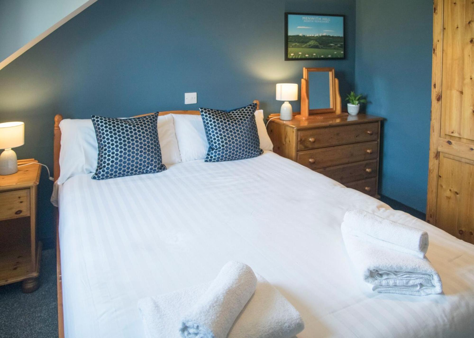 White Rose Country Cottages Thormanby 外观 照片